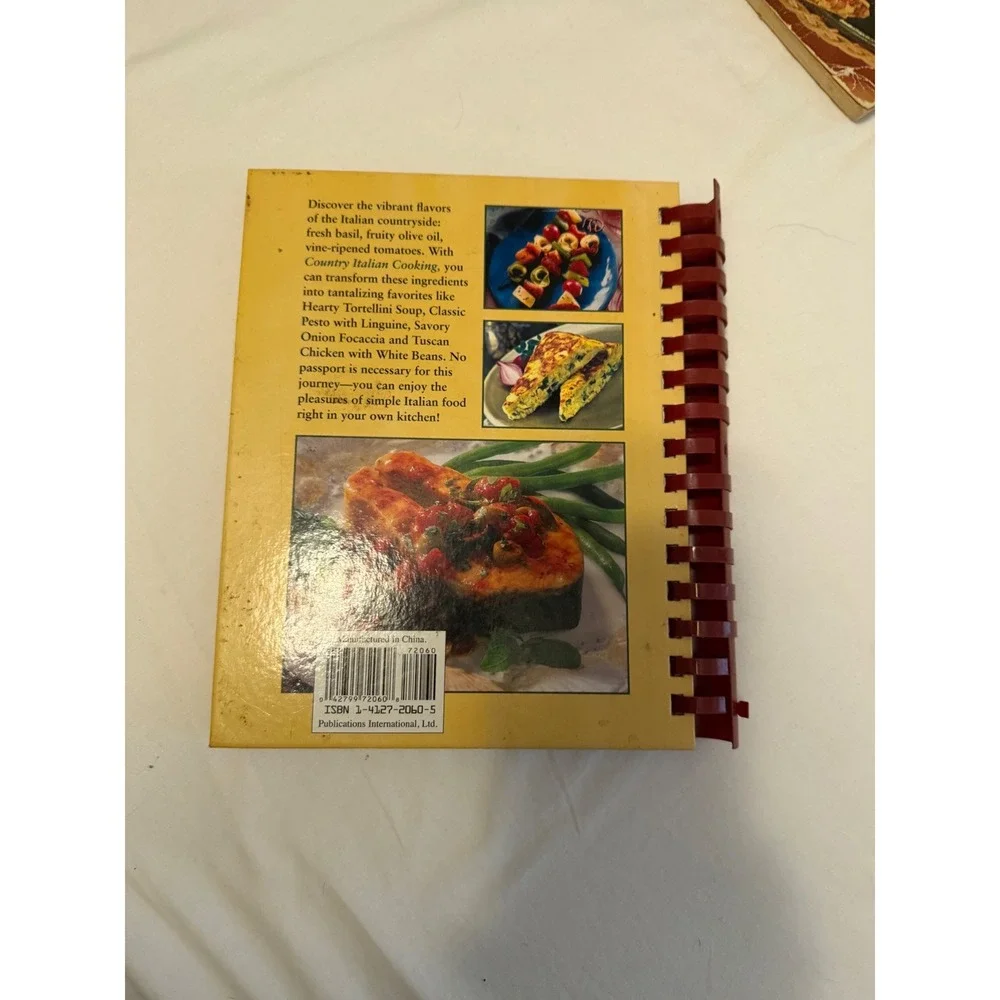 Publications International, Ltd. country italian
